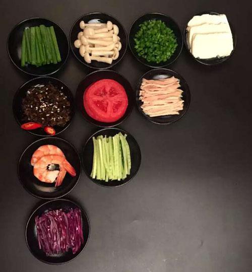 過(guò)橋米線加盟